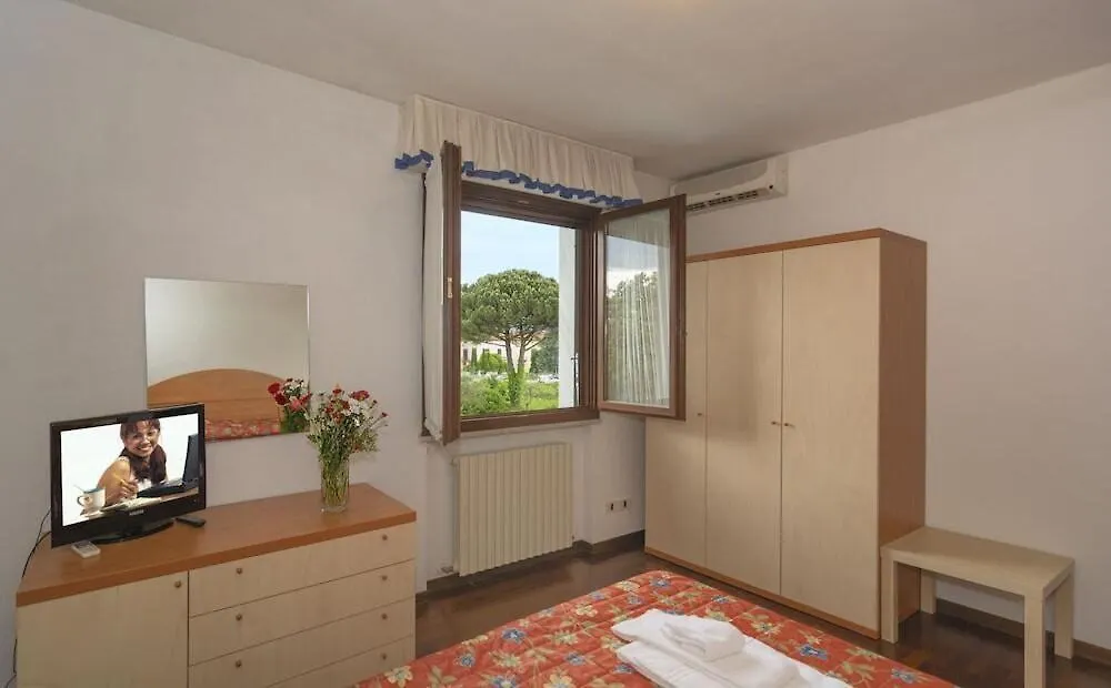 Giada Palace Apartments & Pool - Giada Palace Group Lucca
